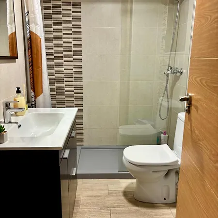 Escapada Perfecta En Centro De Y 1a Linea De Playa Apartamento *